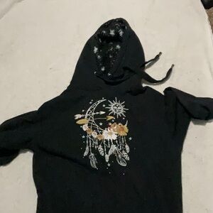 No boundaries, black hoodie with graphic design